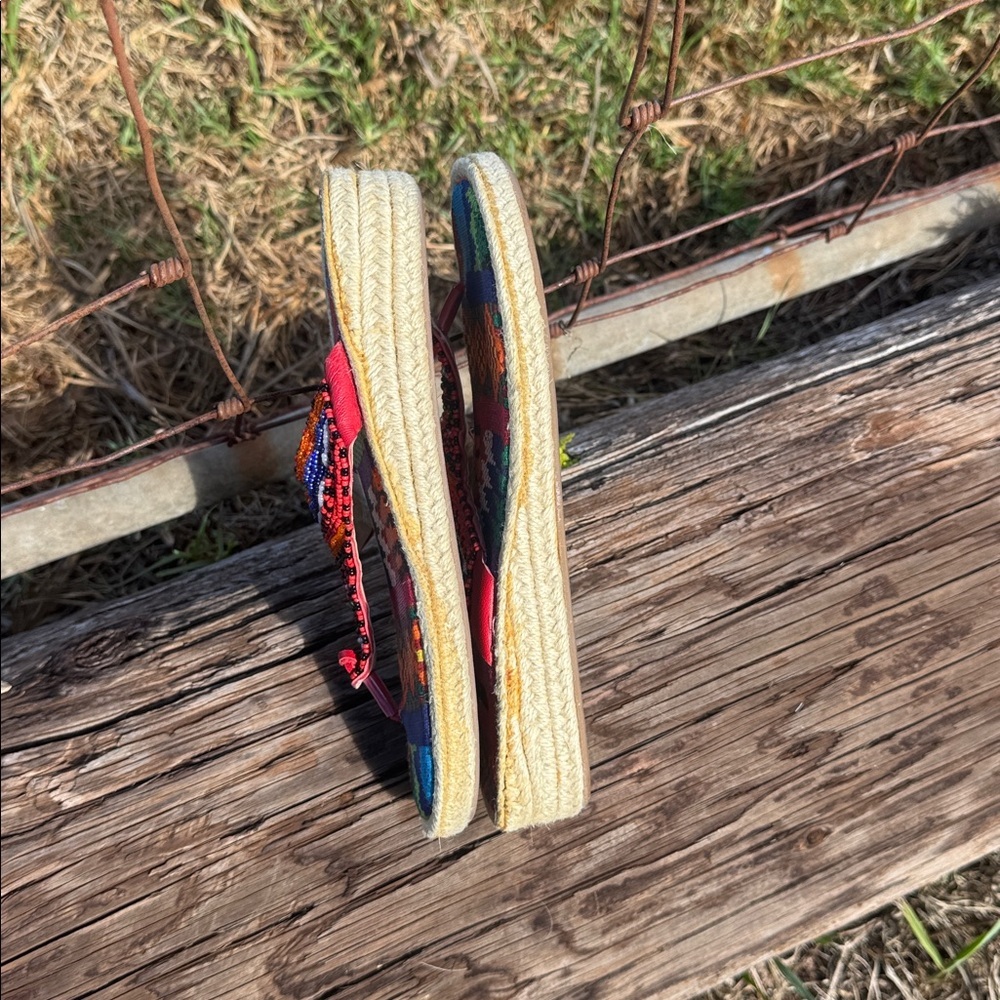 Chicos Beaded Espadrille Colorful Flip Flop Sandals leather BOho Beach Size 6 - Picture 9 of 9